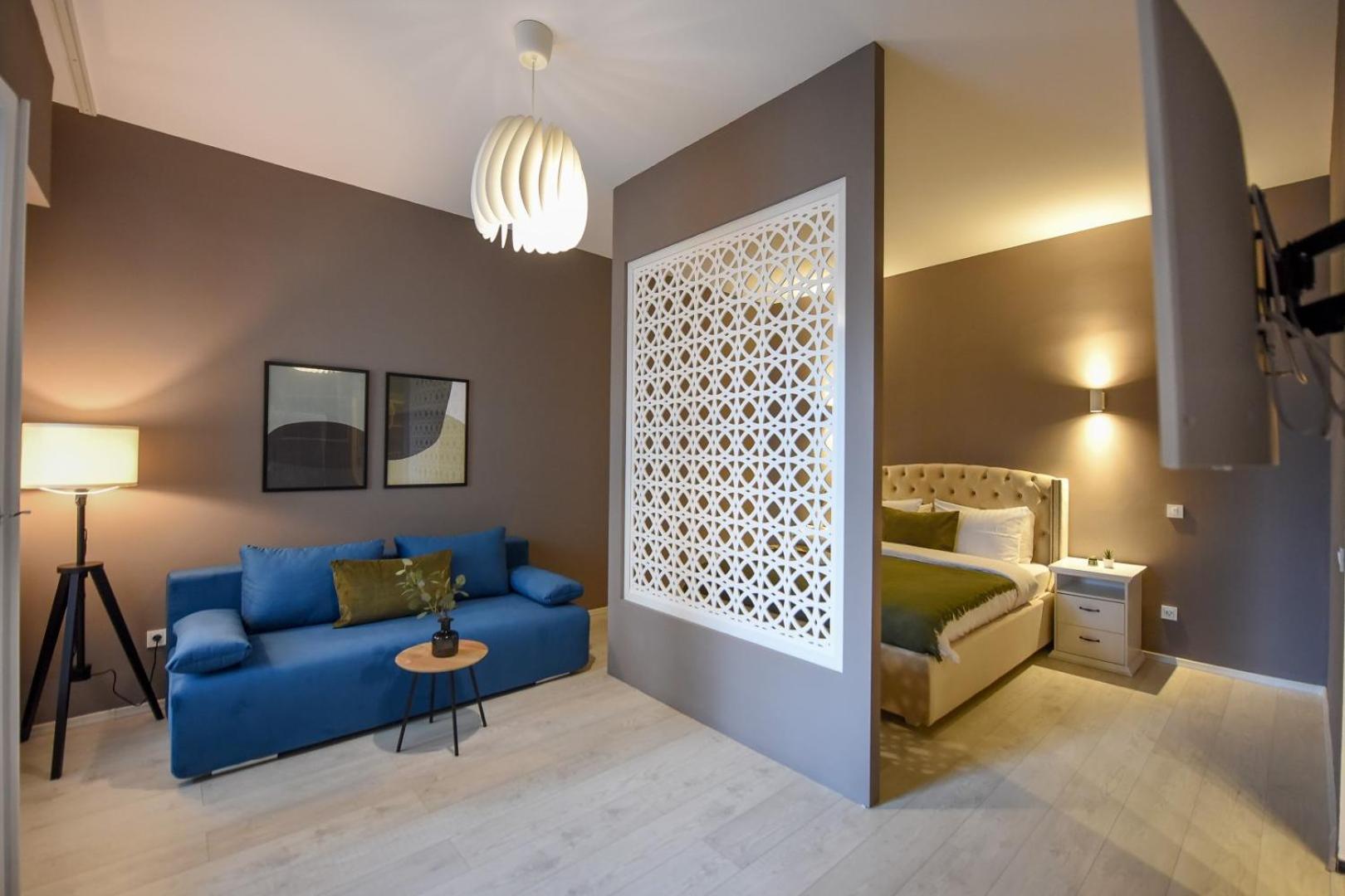 Centrally Located 1br Retreat Near Sala Palatului Apartment *